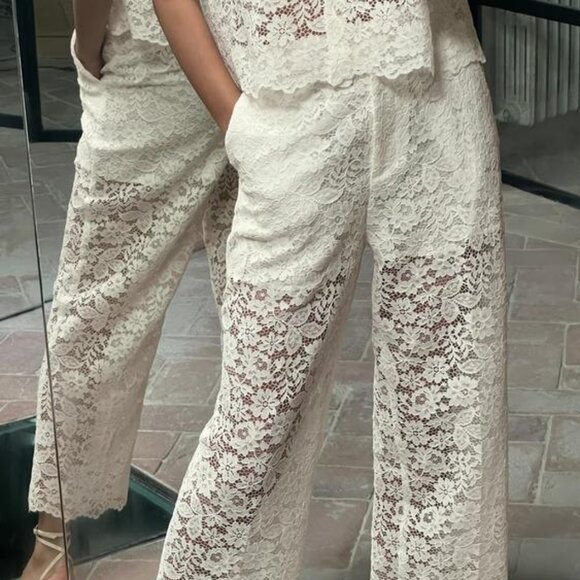 NWT ECRU WHITE GLAM LACE DETAIL CROPPED PANTS - Picture 4 of 9